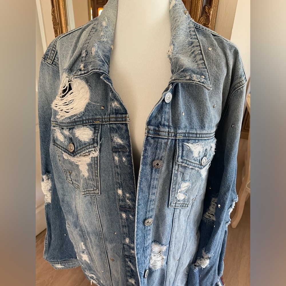 NWOT - 7 For All Mankind Distressed and Studded Denim Jacket - Size XL - Picture 5 of 8
